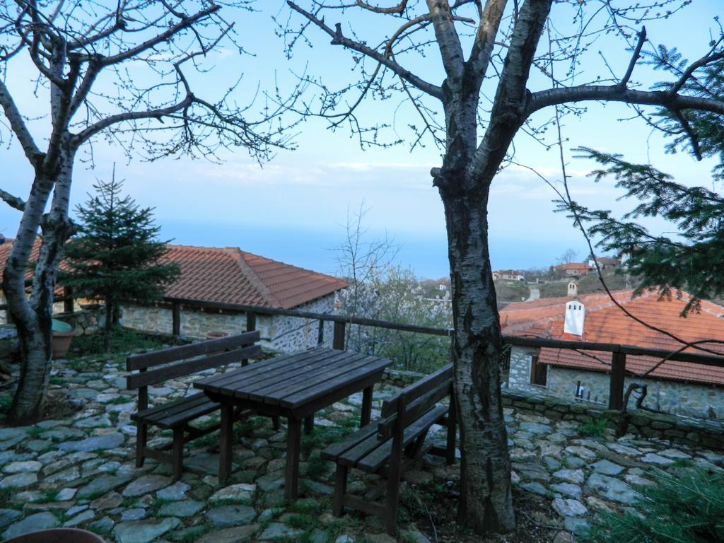Guesthouse Klearchos Palaios Panteleimonas Bagian luar foto
