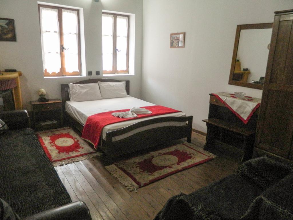 Guesthouse Klearchos Palaios Panteleimonas Bagian luar foto