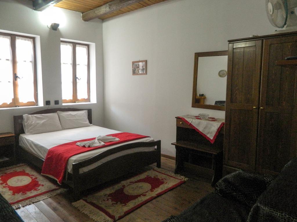 Guesthouse Klearchos Palaios Panteleimonas Bagian luar foto